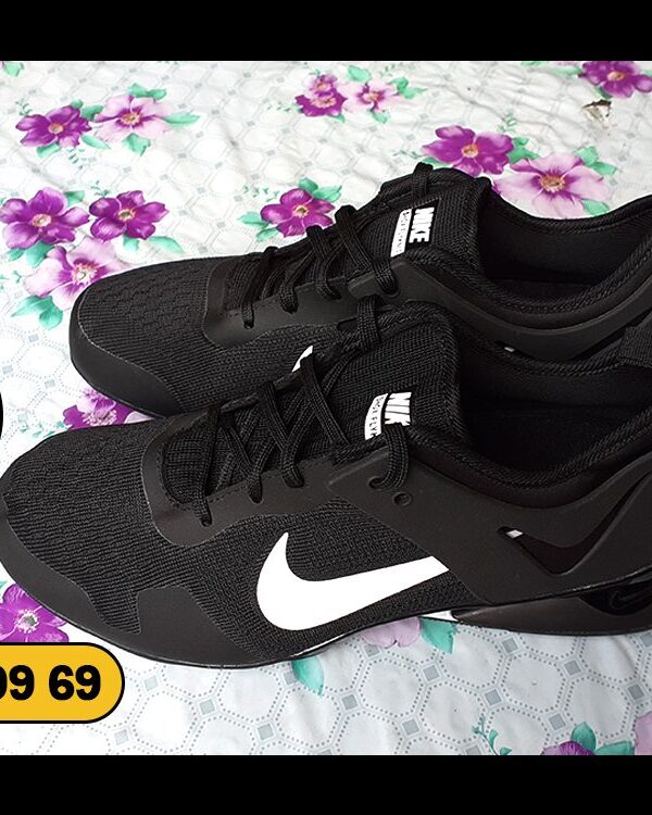 Sneakers Noir Classic