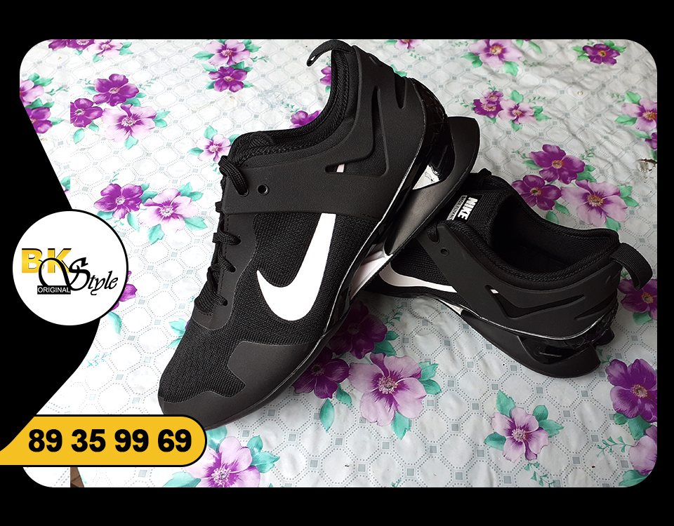 Sneakers Noir Swoosh — BK Style